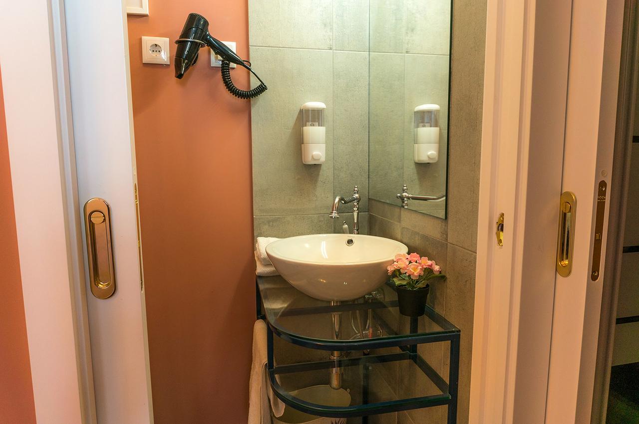 Oporto Center Clean & Cozy Apt 3 Eksteriør billede